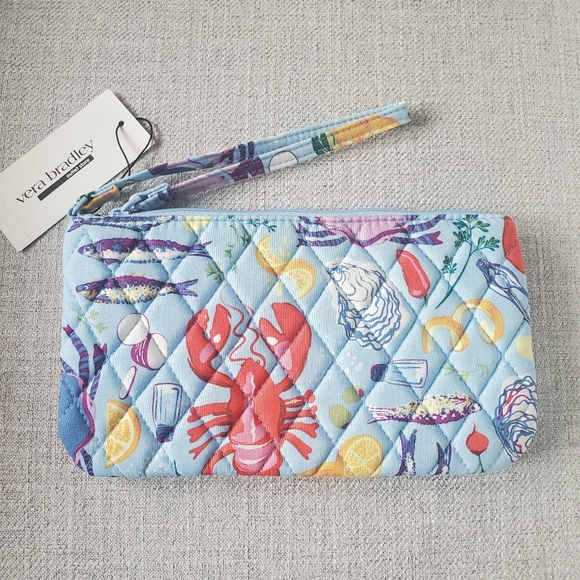 Vera Bradley Handbags - Vera Bradley Seafood Boil Wristlet